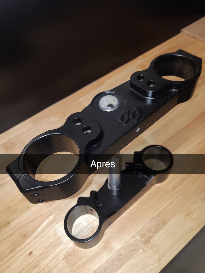 Rénovation et peinture d’un Té de fourche moto