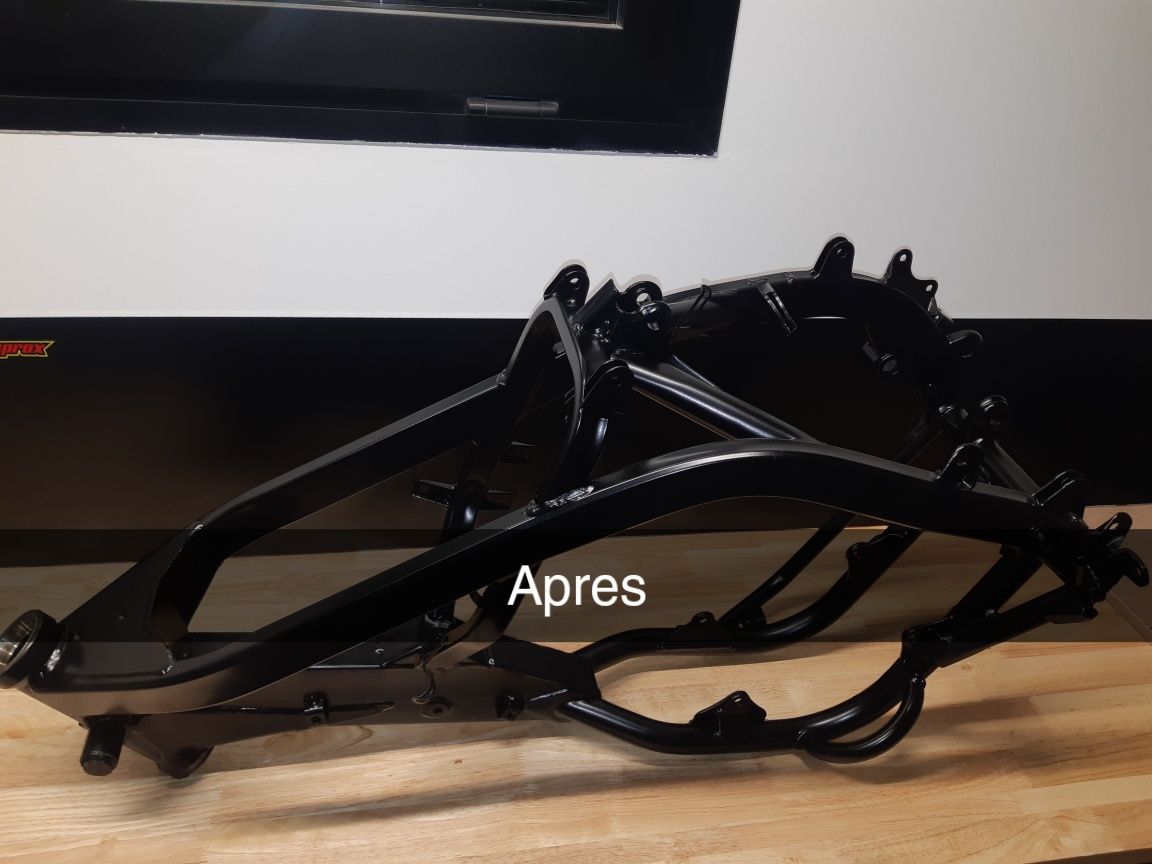 Rénovation et peinture d’un cadre de moto